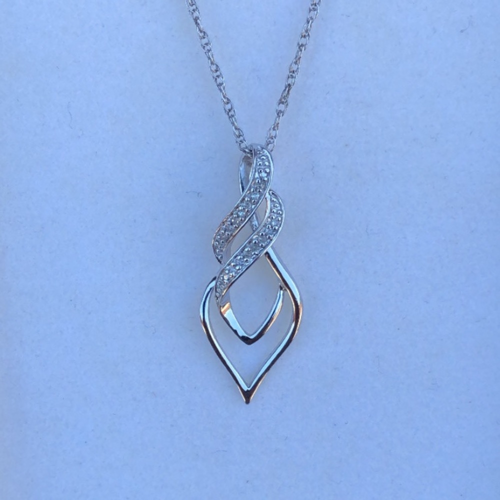 LeRoy’s Twisted Diamond Necklace